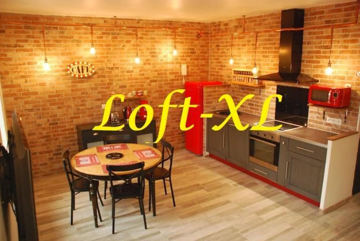 Les Lofts Apartment LʼIsle-sur-la-Sorgue Екстериор снимка